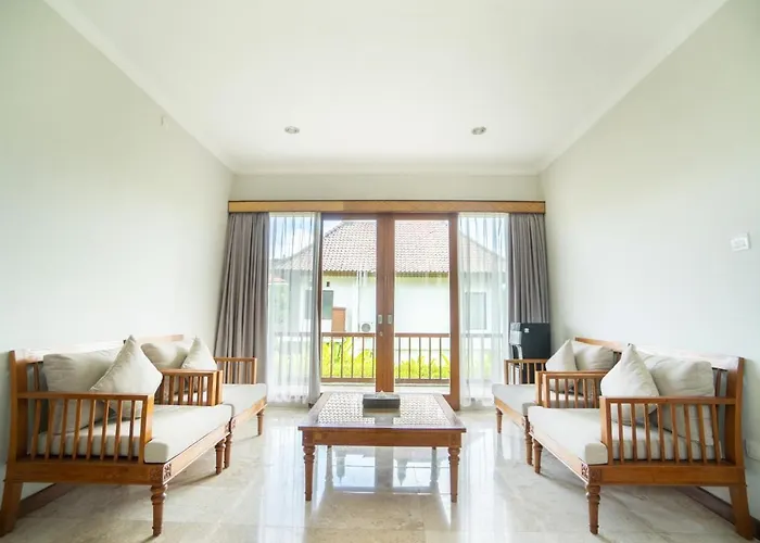 Desa Swan & Spa, Resort 4*
